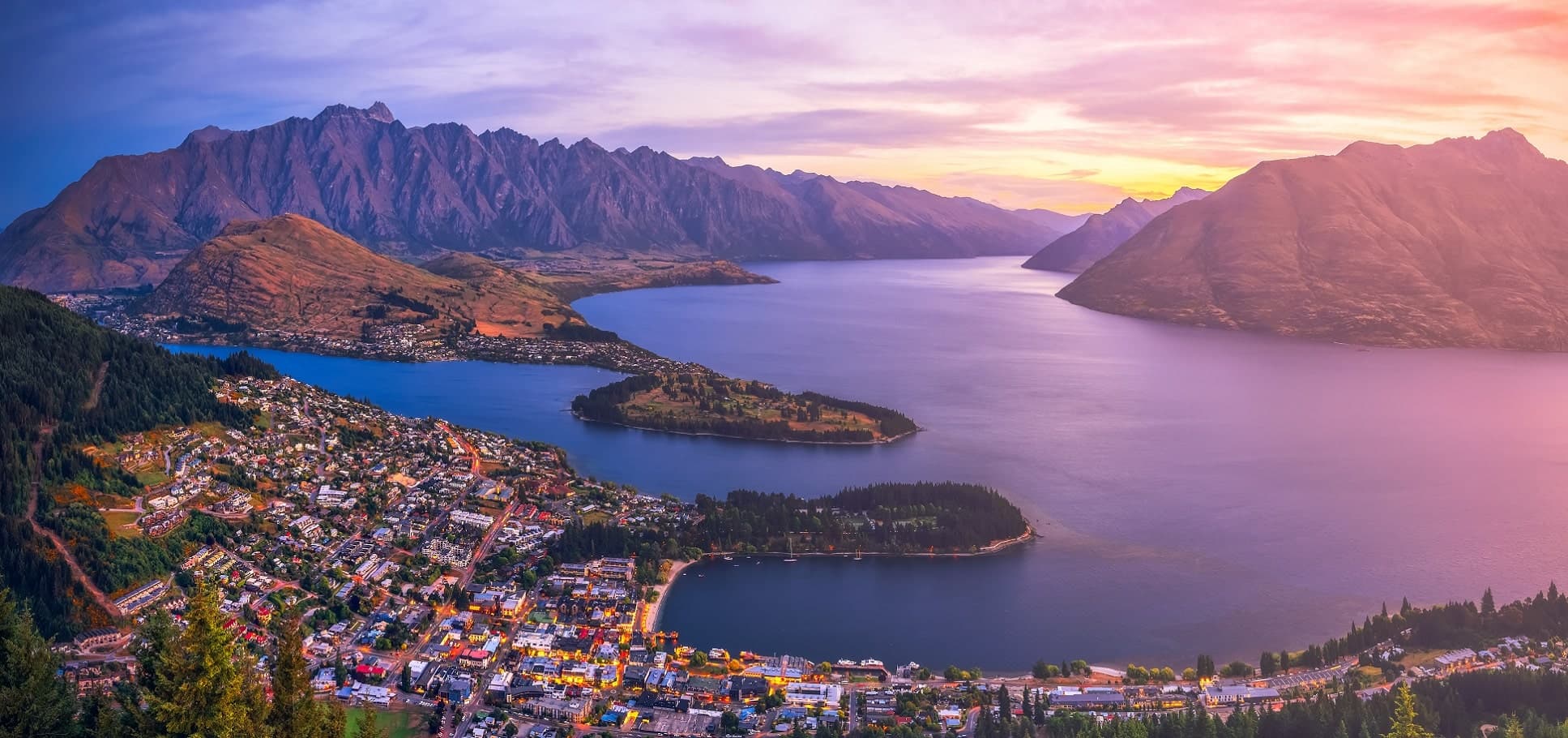 Coaches in Queenstown